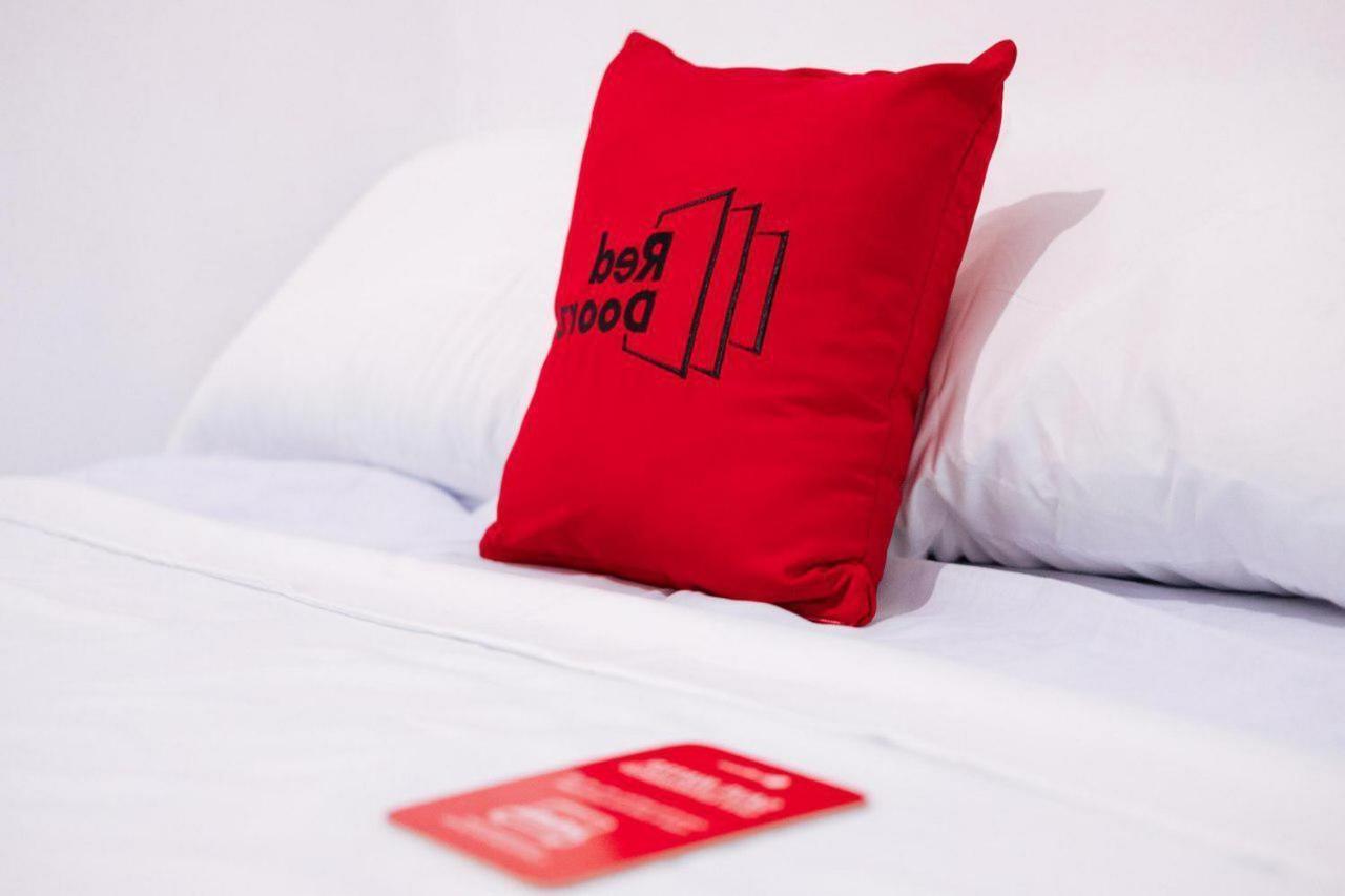 Reddoorz @ Jalan Brigjend Katamso Medan 2 Hotel Kültér fotó