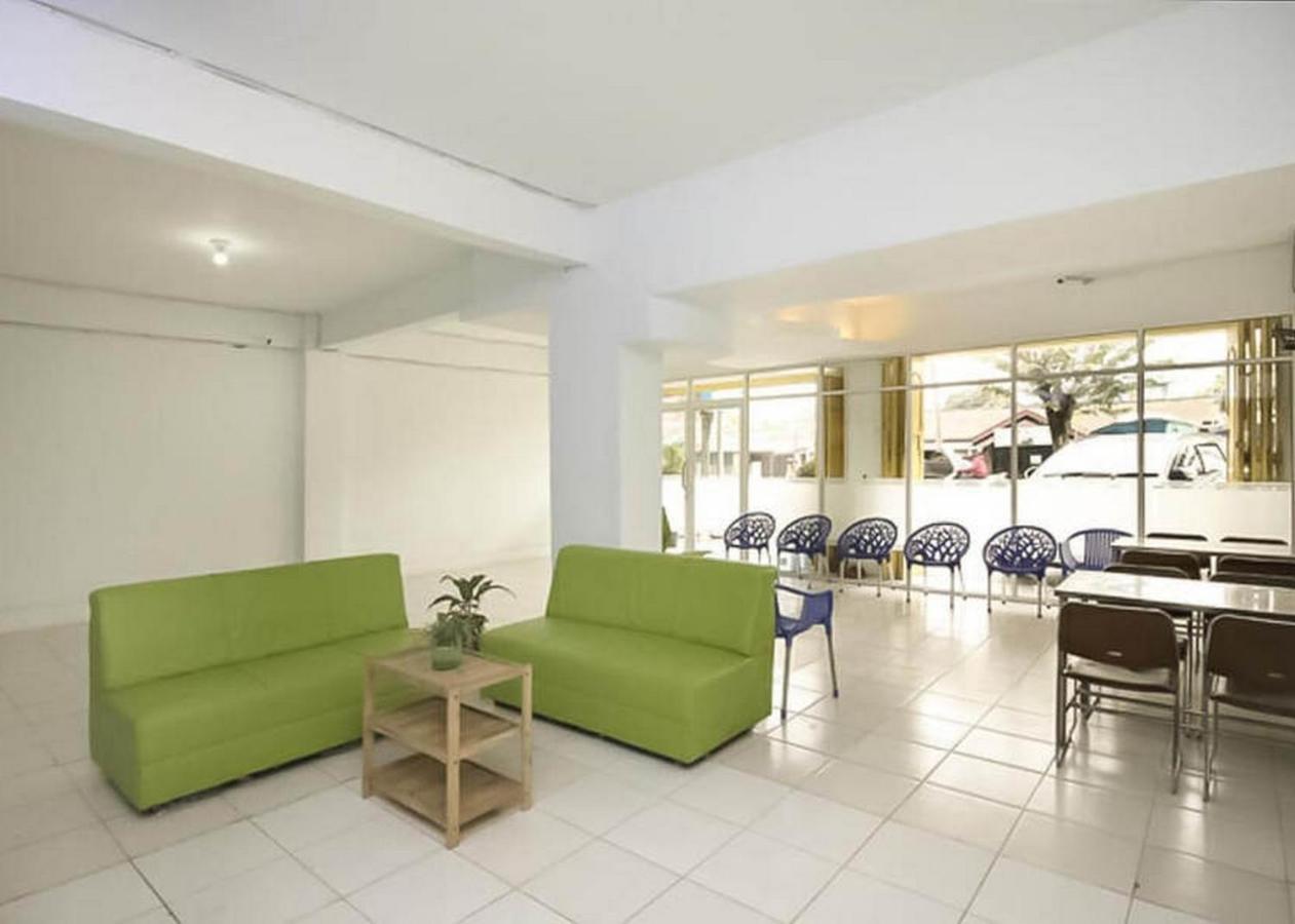 Reddoorz @ Jalan Brigjend Katamso Medan 2 Hotel Kültér fotó